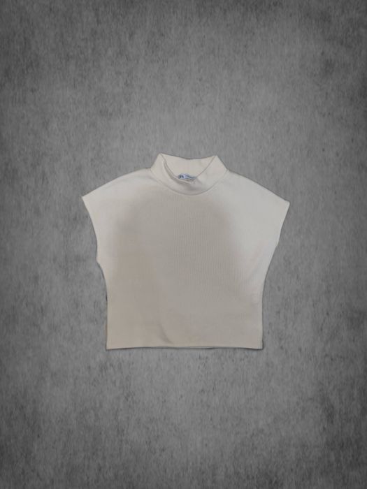 Жіночий гольф zara