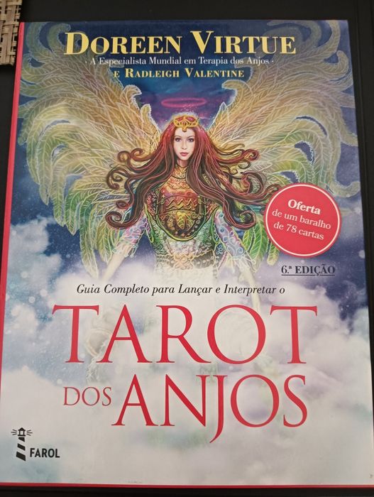 Vendo Tarot vários na caixa, com livros ótimo estado novos.