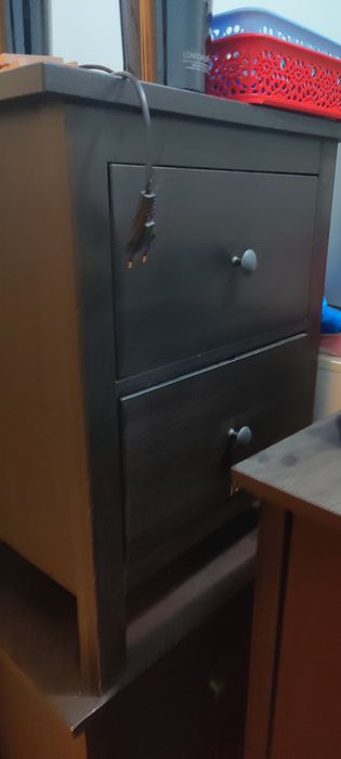 Mesinhas cabeceira ikea como novas