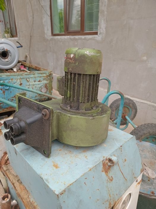 Продам електро витяжки