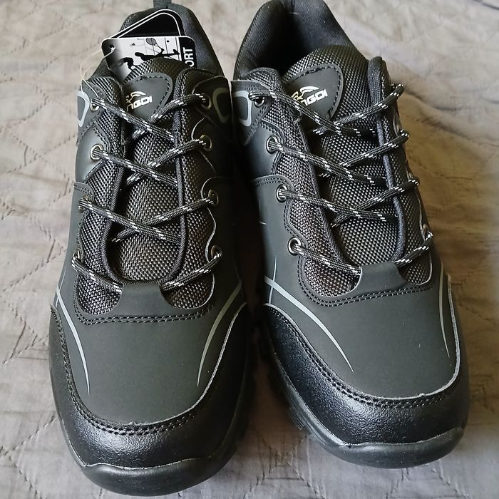 Sprzedam nowe buty trekkingowe męskie r.44