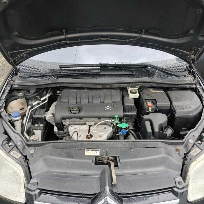 Citroen C4 1.4 de 2007 - Peças Usadas