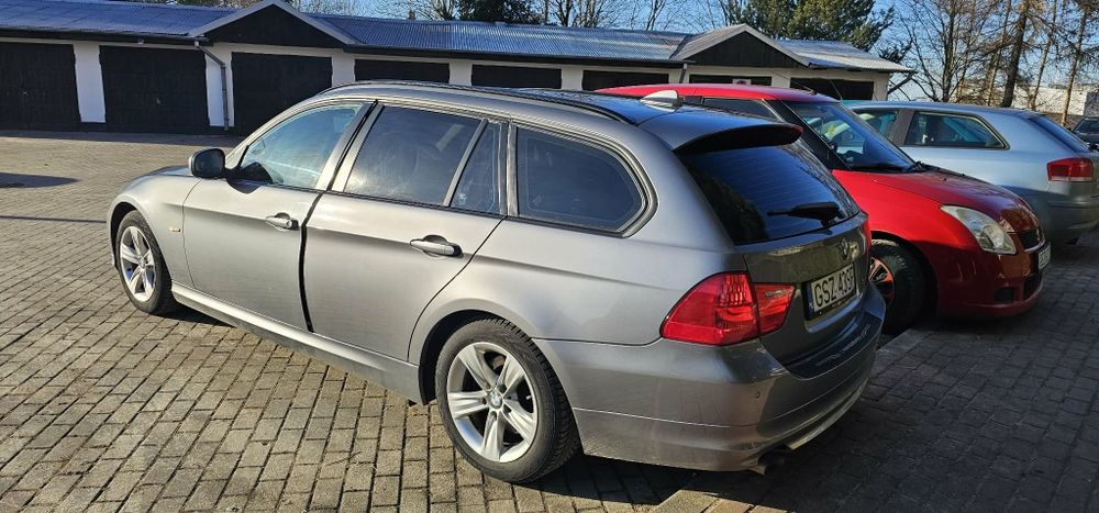 Samochód  BMW seria3 E91