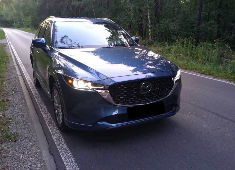 Mazda CX-5 Signature 2023 року