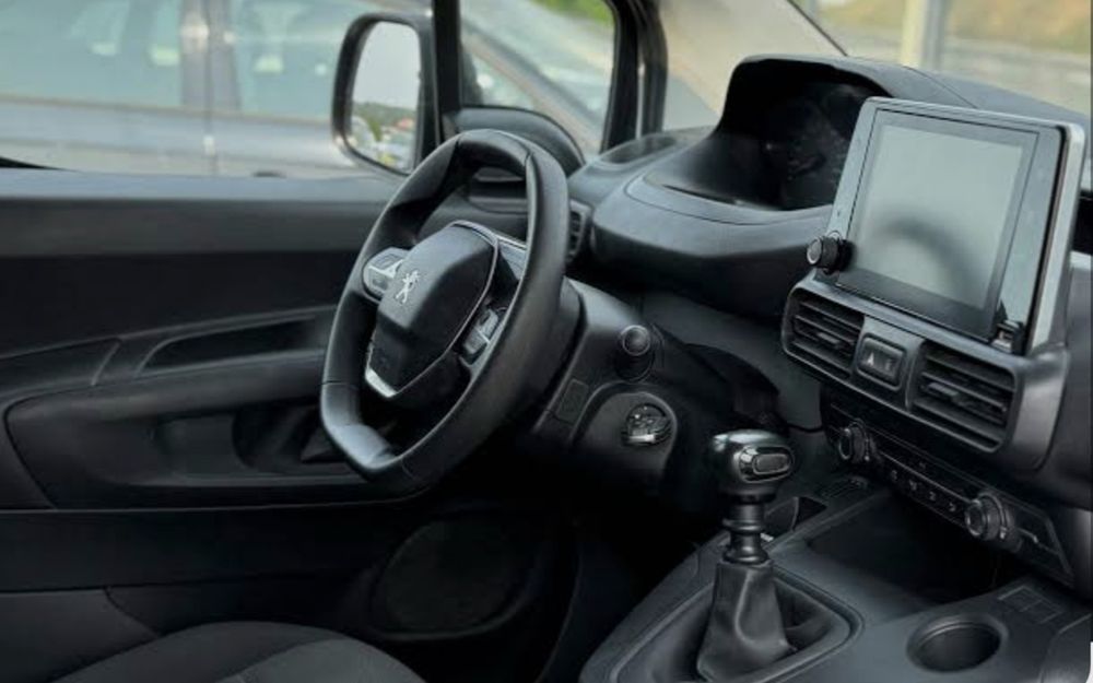 Peugeot Partner Longa 64.000km Preta