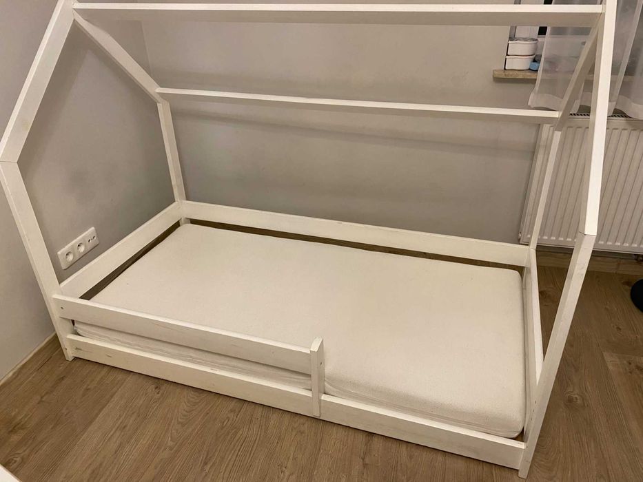 Łóżko domek 160x80 białe