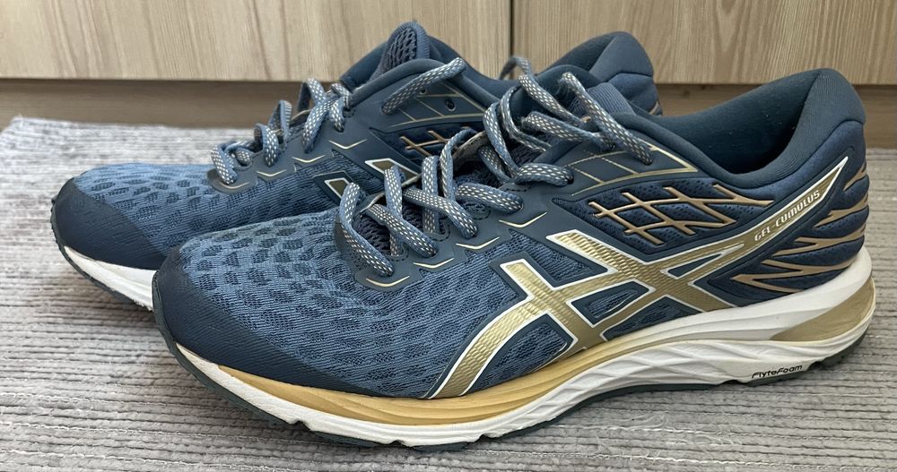 Кросівки asics 41 розмір