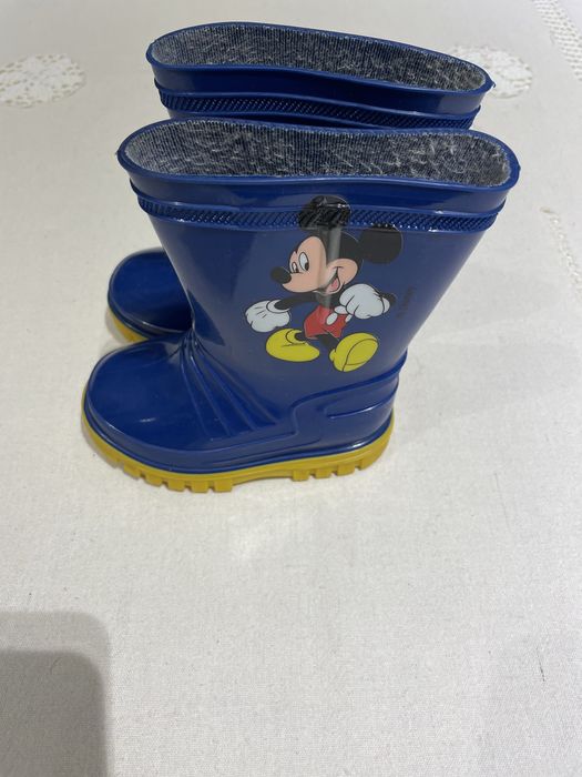 Galochas para menino como NOVAS número 21