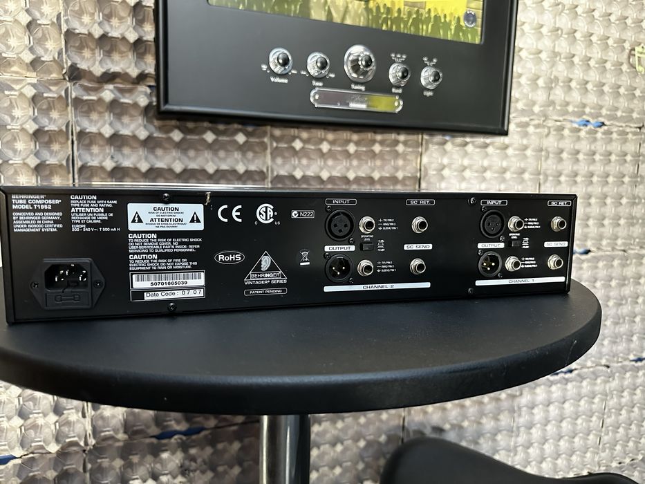 Behringer Tube Composer T 1952