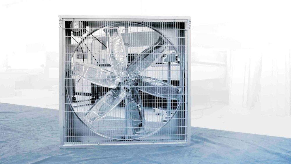 Skuteczne wyciąganie pary wodnej - wentylator 140x140cm