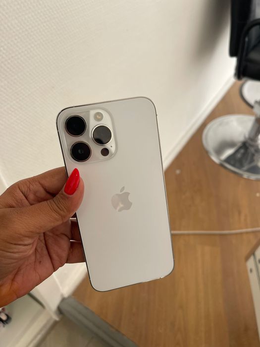 iPhone 14pro max