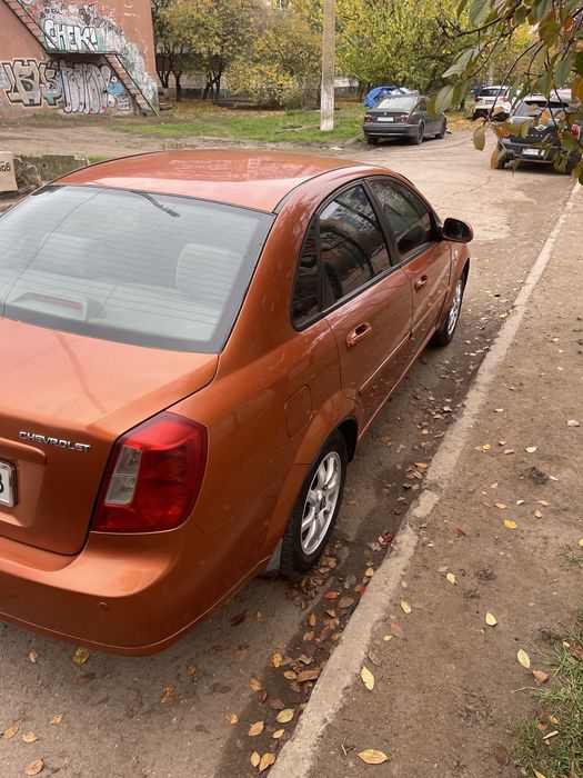 Продам Chevrolet Lacetti 1.8 2006 год