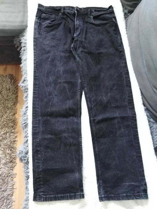 Nowe spodnie " Reserved " roz. 33/32