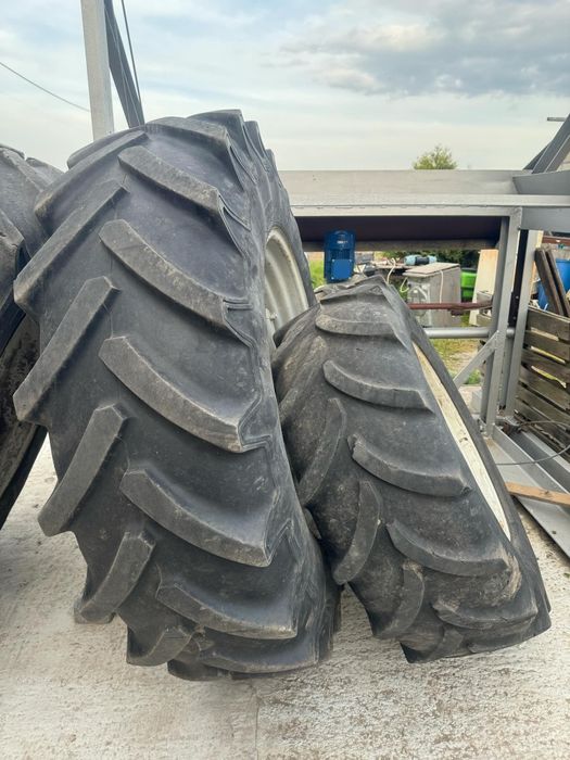Koła Valtra Fendt MF John Deree 380/70R24 i 420/85R34