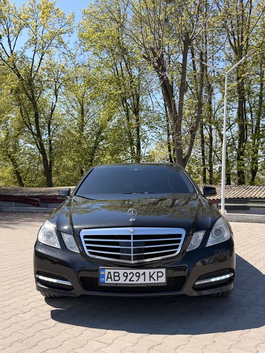 Mercedes-Benz W212 E250