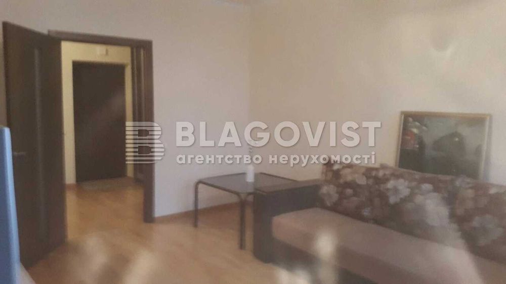 Продається однокімнатна квартира в ЖК Сонячна Брама