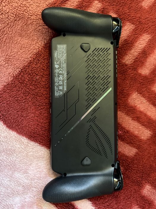 Asus ROG XBox Ally X SteamOS