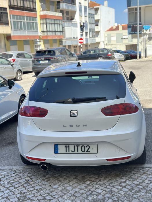 Seat leon 1.6TDI 105cv-2010