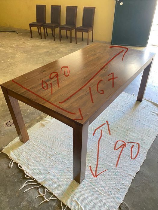 Mesa e 4 cadeiras