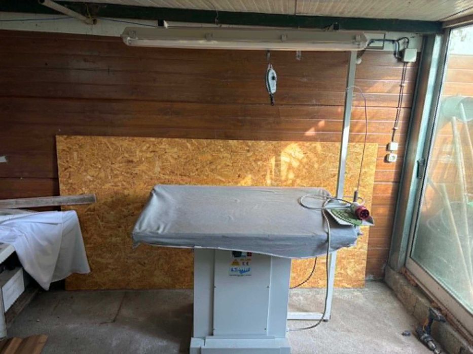 Mesa Tabua de passar a ferro Brunir industrial profissional COMEL