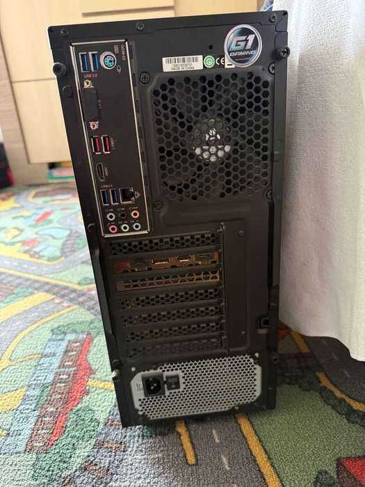 Komputer stacjonarny i5-7500, GTX 1660 SUPER, 16GB RAM z monitorem 22' SUPER SPRZĘT