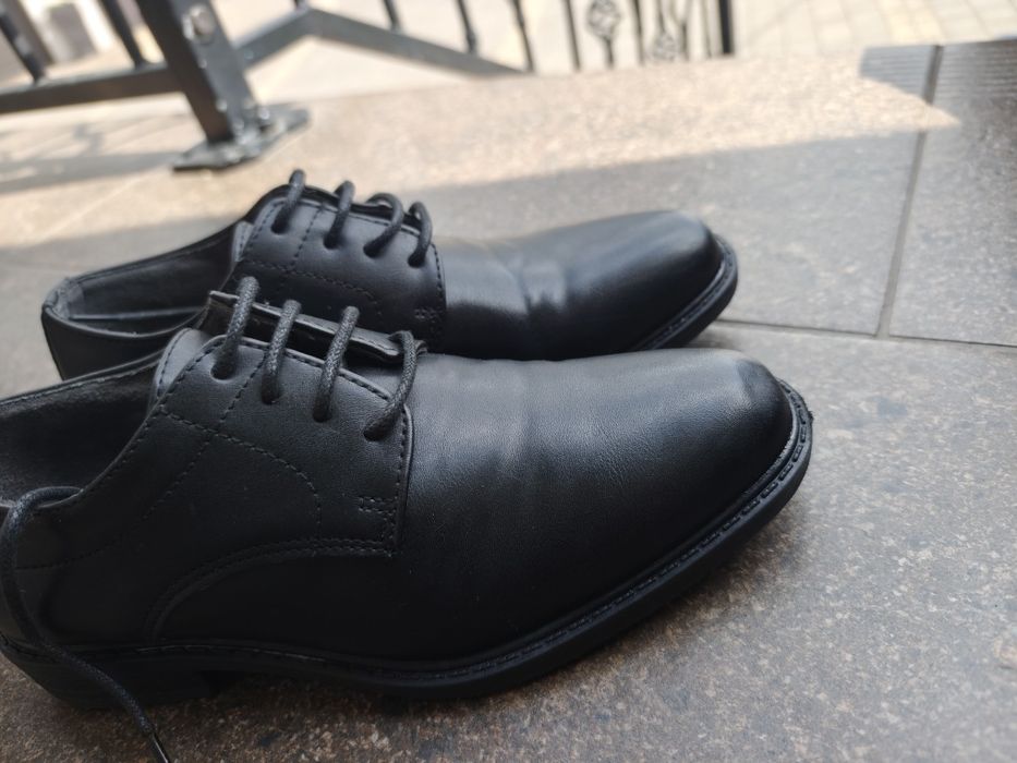 Buty chłopięce 34 Ottimo na komunię eleganckie skora