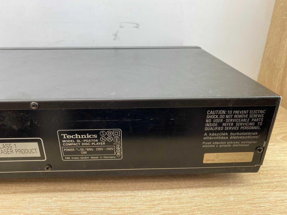 Odtwarzacz CD Technics SL-PG570A