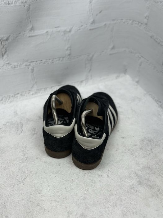 Чоловічі кросівки Adidas Tobacco 42p