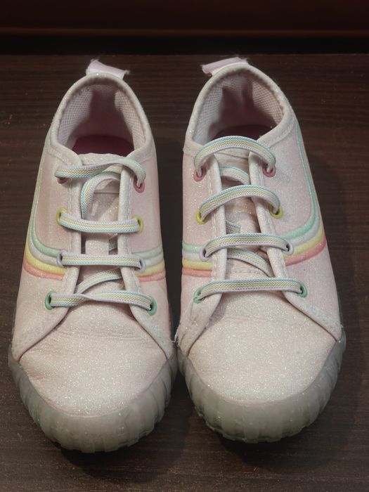 Trampki (różowy kolor)