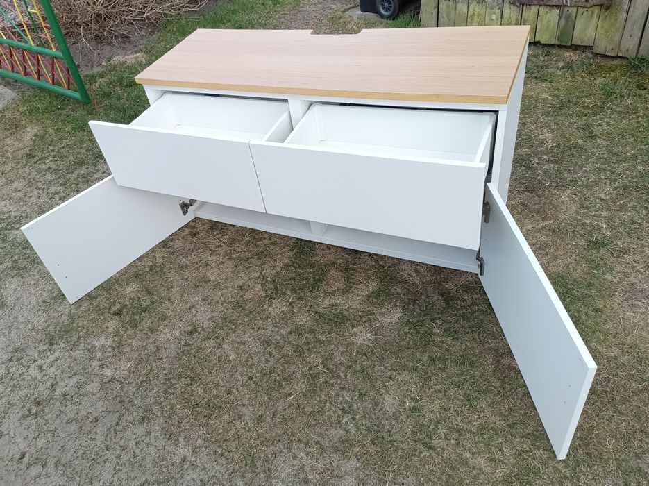 IKEA szafka pod TV, BESTA