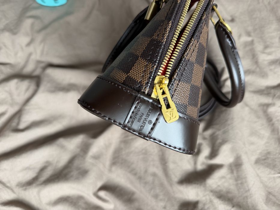 torebka louis vuitton brazowa czarna do reki crossbody pasek logo alma bb damier ebene