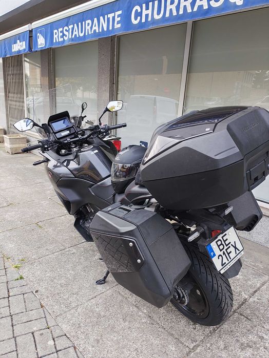 Mota Honda NT 1.100 de 2023