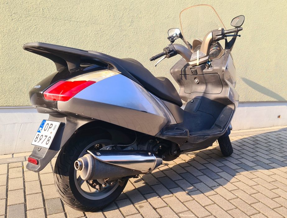 Aprilia Atlantic 200