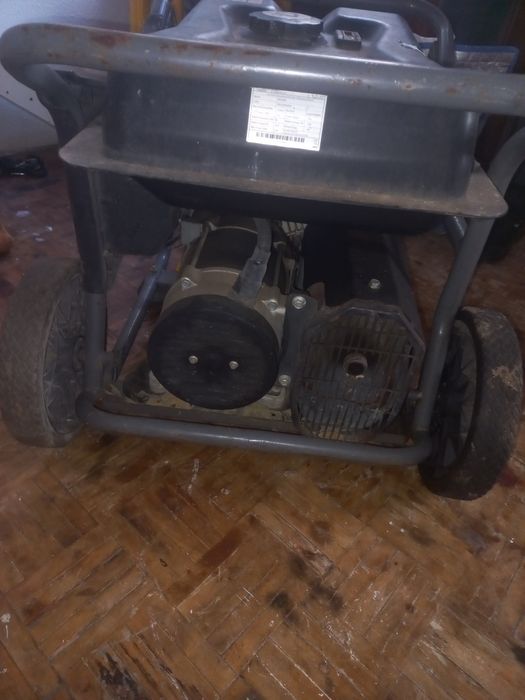 Gerador a gasolina negociável