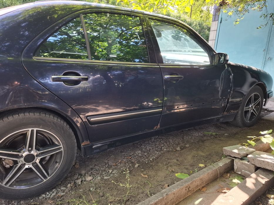 MERCEDES-BENZ E 220 CDI 2001 VIN WDB2100061B429106 фото оголошення 11 з 12