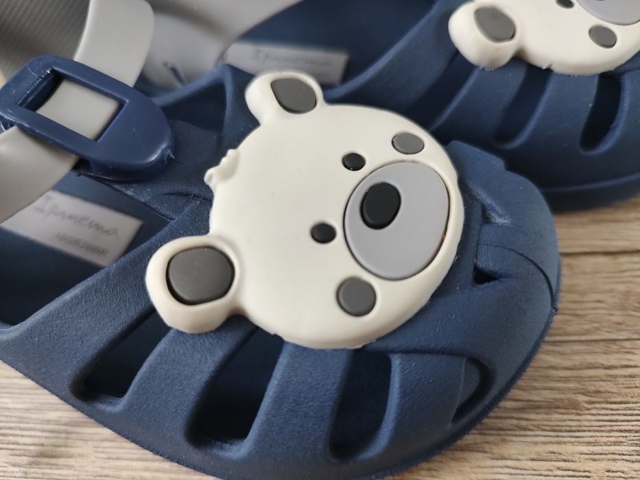 WYPRZEDAŻ !!! Sandały Ipanema 24