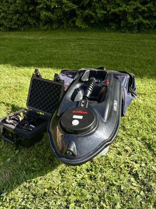 Łódka zanętowa Actor Boat GPS + Echosonda 3 akumulatory Torba + walizka Bardzo dobry stan