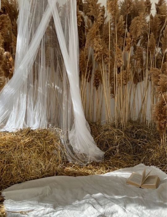 Солома, тюки соломи, солома для декору