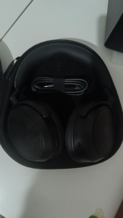 senheiser Momument 4