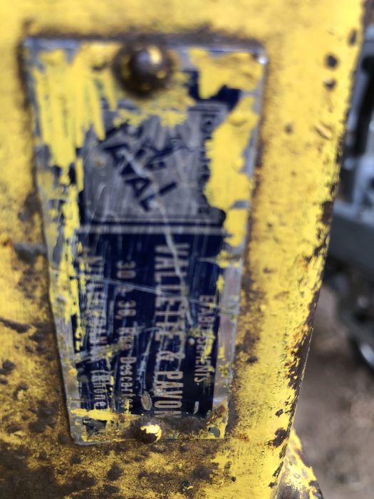 Macaco em excelente estado de funcionamento