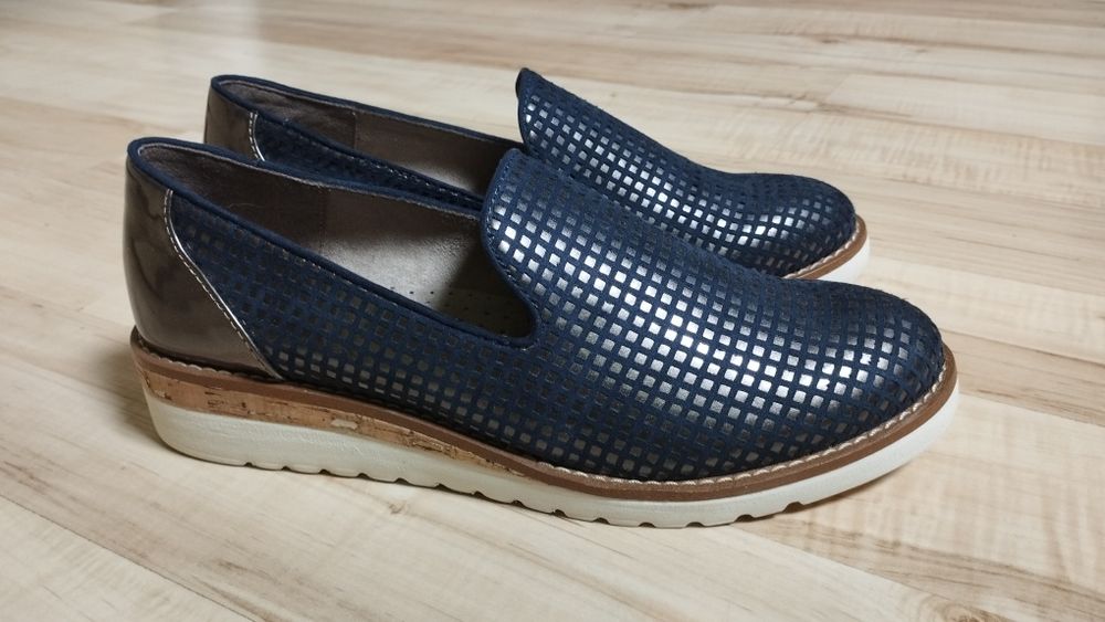 Buty damskie r. 39 Nowe, skórzane