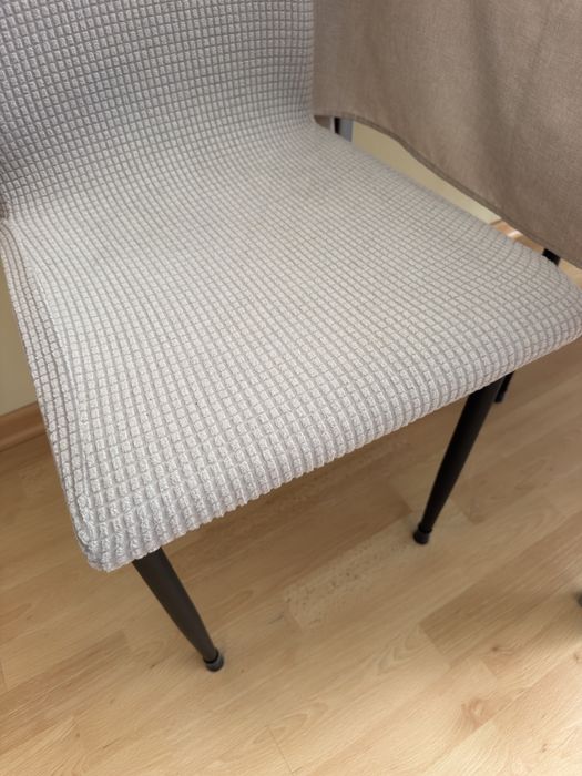 Conjunto mesa e 4 cadeiras