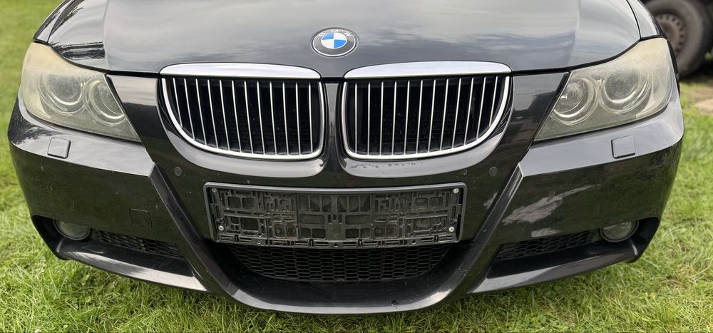 Kompletny Mpakiet zderzak przod tyl nakdladki BMW E90 E91