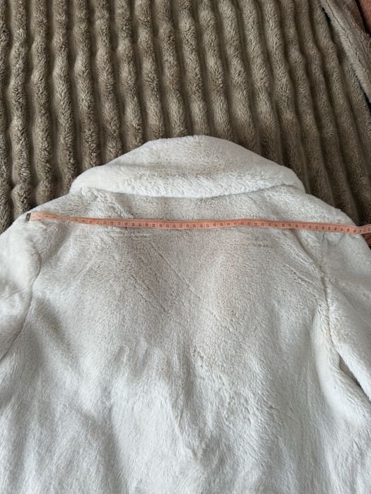 Шубка stradivarius