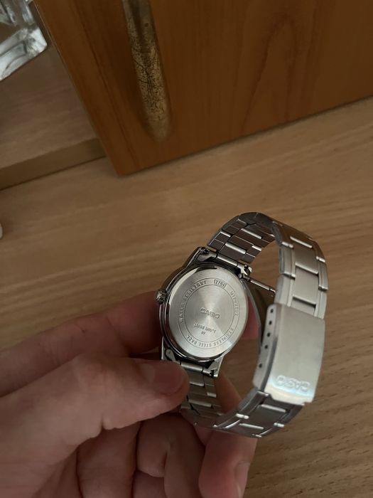 Часы CASIO