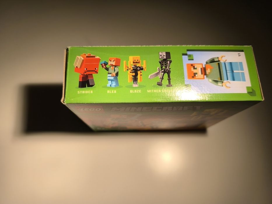 Lego Minecraft The Nether Lava Battle 21266