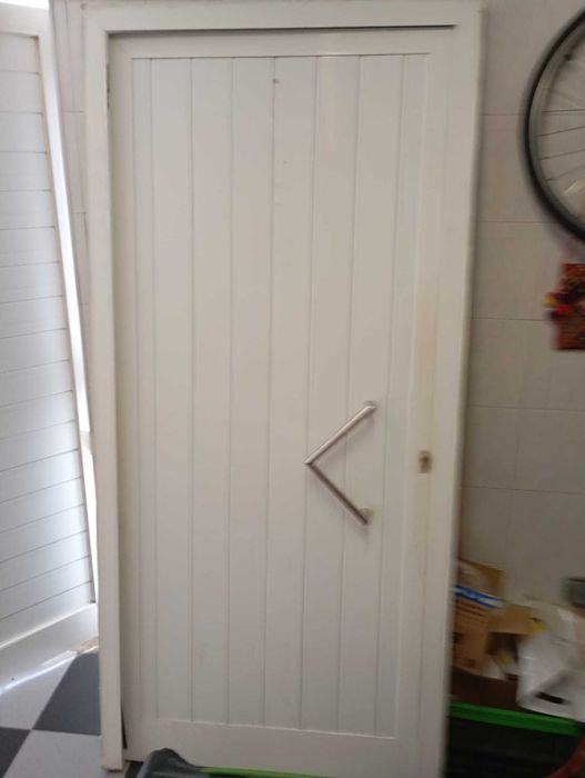 Porta Alumínio com Fechadura Segurança