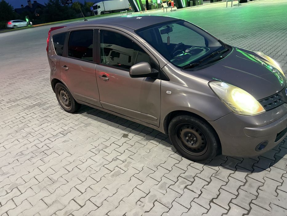 Продається нісан ноте
