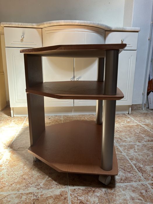 Aparador TV ou mesa de suporte