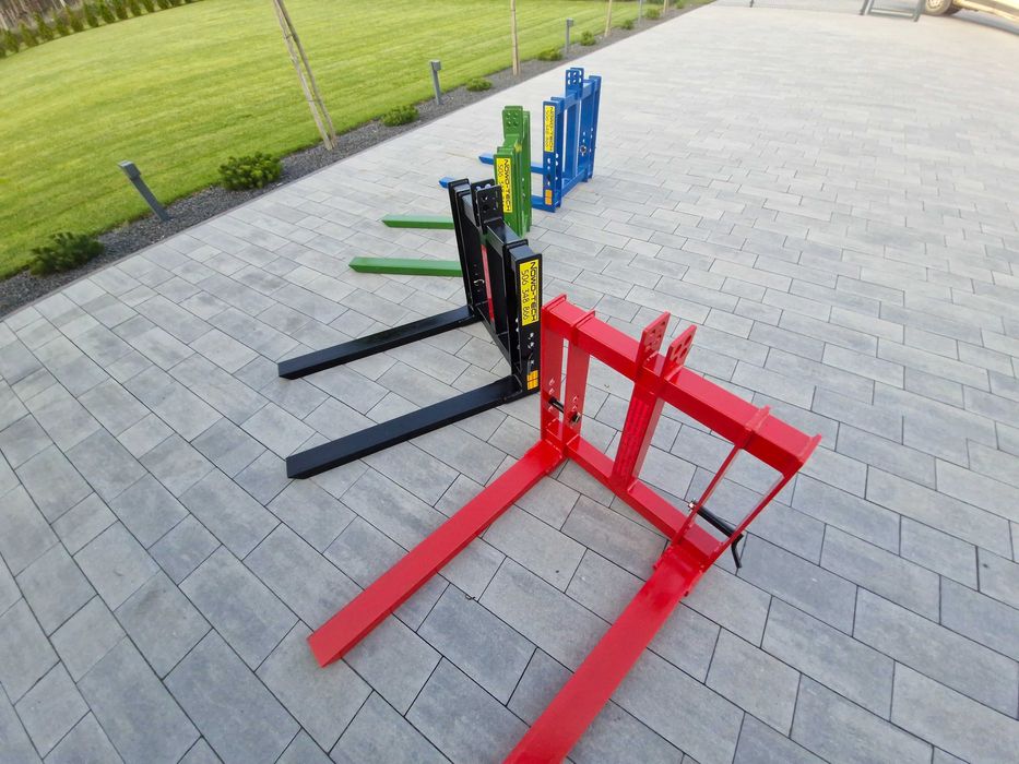 paleciak na tył ciągnika, widły do palet, 4 uchwyty mocujące, nowość